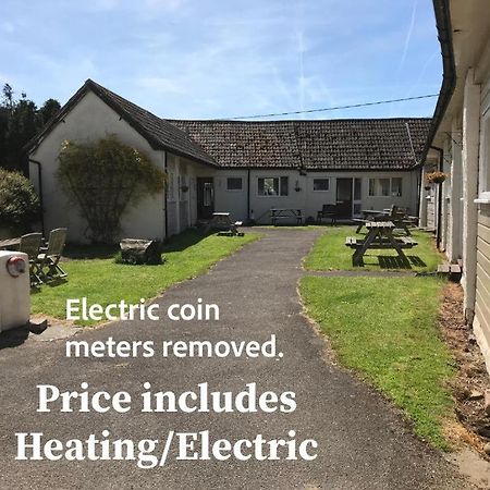 Court Farm Holiday Bungalows Ltd Watchet ภายนอก รูปภาพ