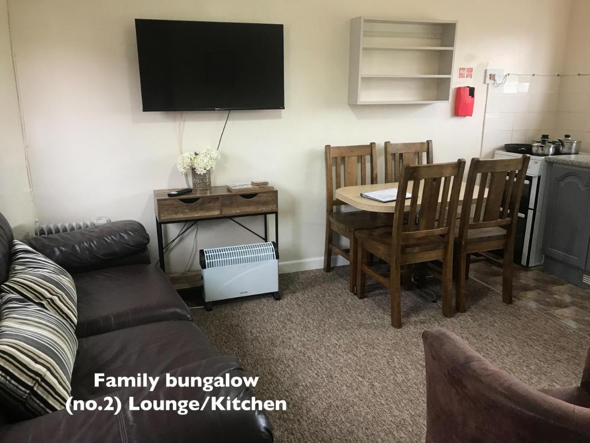 Court Farm Holiday Bungalows Ltd Watchet ภายนอก รูปภาพ