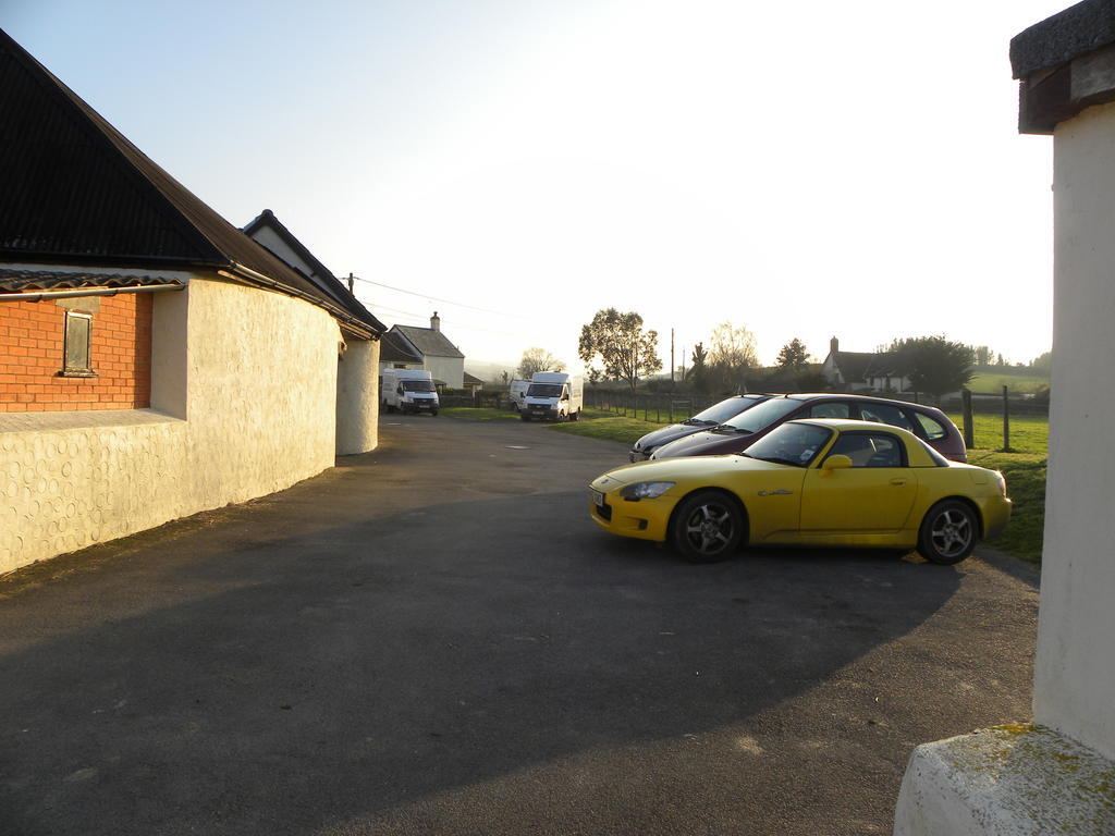 Court Farm Holiday Bungalows Ltd Watchet ภายนอก รูปภาพ